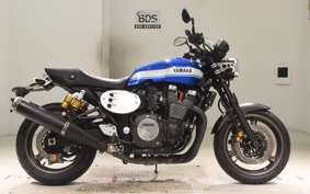 YAMAHA XJR1300 C 2015