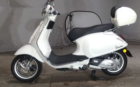 VESPA PRIMA BEIGE RA125 ..