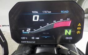 BMW M1000R 2023