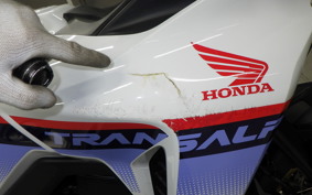 HONDA TRANSALP XL750 2023 RD16