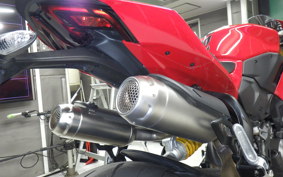 DUCATI パニガーレV2S 2025