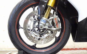 TRIUMPH DAYTONA 675 R 2014 TTA14F
