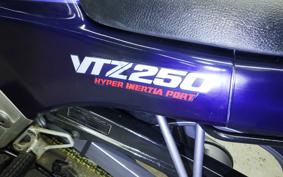 HONDA VTZ250