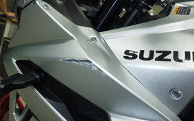 SUZUKI GSX-8R 2024 EM1AA