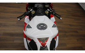 HONDA CBR1000RR 2004 SC57