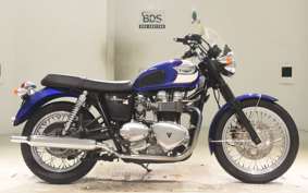 TRIUMPH BONNEVILLE 2004