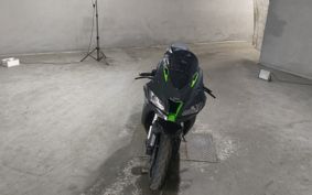 KAWASAKI ZX 10 NINJA R 2019 ZXT02E