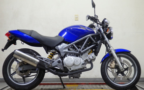 HONDA VTR 250 MC33