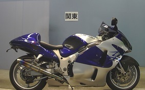 SUZUKI GSX-1300R 2000 GW71A