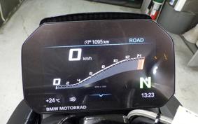 BMW M1000RMコンペティション 2026