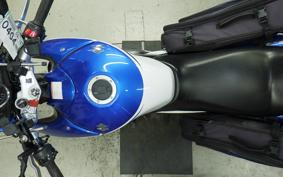 SUZUKI GSR250