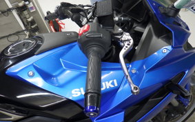 SUZUKI GSX-8R 2024 EM1AA