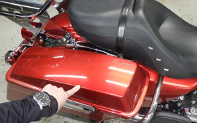HARLEY FLHR 1690 2013