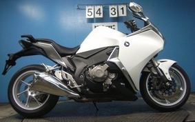 HONDA VFR1200F DCT 2011 SC63