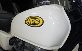 HONDA APE 100 HC07