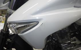 SUZUKI GSR250 2000