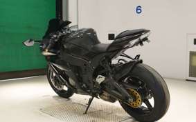 KAWASAKI ZX 10 NINJA R 2015