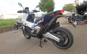 HONDA X-ADV 750 2026 RH21