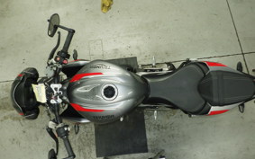 TRIUMPH STREET TRIPLE RS 2021