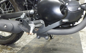 KAWASAKI W175 2022