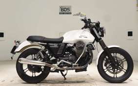 MOTO GUZZI V7 STONE 2013