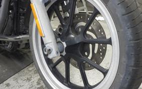 HARLEY XL883LI 2013