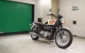 TRIUMPH BONNEVILLE T100 2005