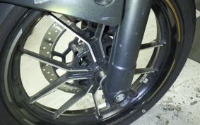 SUZUKI GIXXER 250 ED22Y