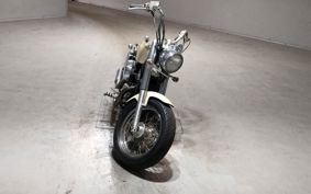 HONDA SHADOW 750 1998 RC44
