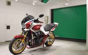 HONDA CB1300SF SUPER FOUR SP 2024 SC54