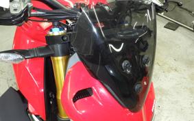 DUCATI STREETFIGHTER V4 S 2021