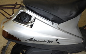 SUZUKI ADDRESS V100 CE11A