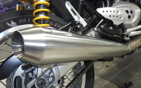 TRIUMPH THRUXTON 1200 R 2016