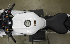 YAMAHA YZF-R7 2023 RM39J