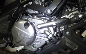 SUZUKI DL650 ( V-Strom 650 ) XTA 2022 C733M