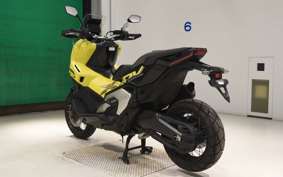 HONDA X-ADV 750 2025 RH21