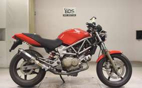 HONDA VTR 250 2026 MC33