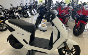 HONDA EM1 e: EF16