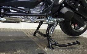 YAMAHA T-MAX 560 2026 SJ21J