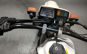 YAMAHA SEROW 225 1KH