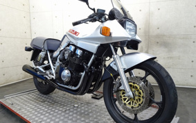 SUZUKI GSX1100S KATANA 2000 GU76A