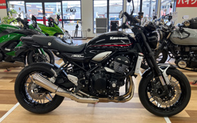 KAWASAKI Z900RS 2023 ZR900K
