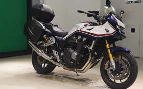 HONDA CB1300SB SUPER BOLDOR SP 2022 SC54