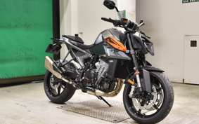 KTM 990 SUPER DUKE 2015