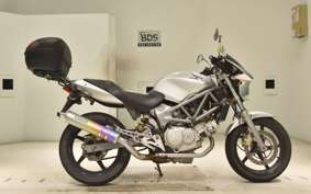 HONDA VTR 250 2003 MC33