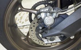 TRIUMPH STREET TRIPLE RS 2023