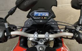 HONDA CB200X MC56