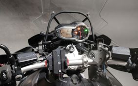 TRIUMPH TIGER EXPLORER 2017 V1F11E