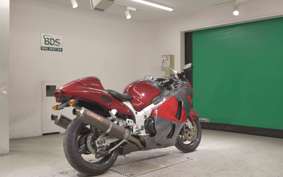 SUZUKI GSX-1300R HAYABUSA 2000
