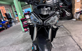 TRIUMPH STREET TRIPLE 765 RS 2026 HDA614